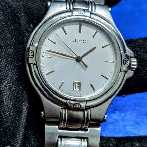Vintage (1990s) Gucci Mens Classic Dress Watch Swiss Made - Picture 5 of 8